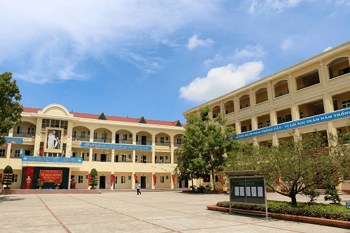 Trường tiểu học Thạch bàn A - Long Biên, Hà Nội Cảnh quan bên trong trường tiểu học Thạch Bàn A