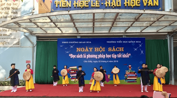 Trường tiểu học Quan Hoa - Cầu Giấy, Hà Nội Ngày hội sách được tổ chức tại trường tiểu học Quan Hoa
