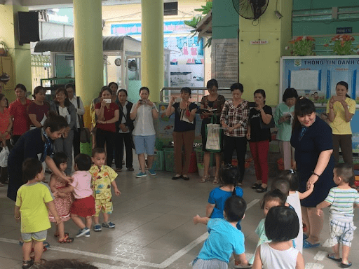 Trò chơi cặp kè phù hợp với các bé lên 3 tuổi Trò chơi cặp kè phù hợp với các bé lên 3 tuổi