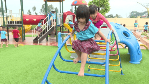 Khu vườn cổ tích ngoài trời của trường mầm non Phú Yên Khu vườn cổ tích ngoài trời của trường mầm non Phú Yên