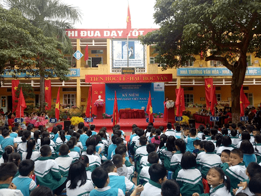 Trường tiểu học Sơn Lộc - Sơn Tây, Hà Nội Trường tiểu học Sơn Lộc - Sơn Tây, Hà Nội