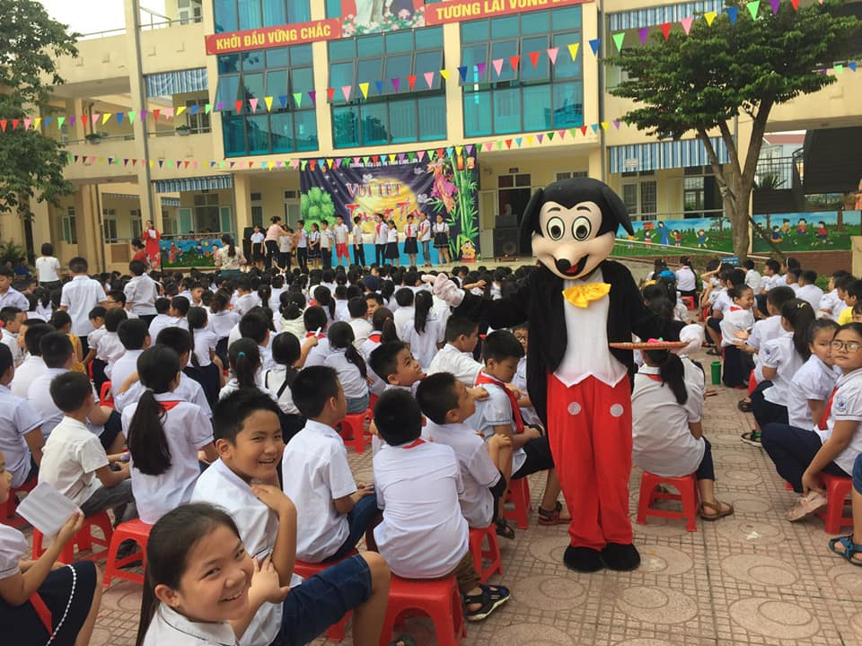 Chương trình Vui tết Trung thu do trường tiểu học Chúc Sơn A tổ chức Top 3 trường tiểu học tốt nhất tại huyện Chương Mỹ 1
