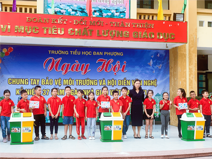 Học sinh trường tiểu học Đan Phượng tham gia Ngày Hội Chung tay bảo vệ môi trường Học sinh trường tiểu học Đan Phượng tham gia Ngày Hội Chung tay bảo vệ môi trường