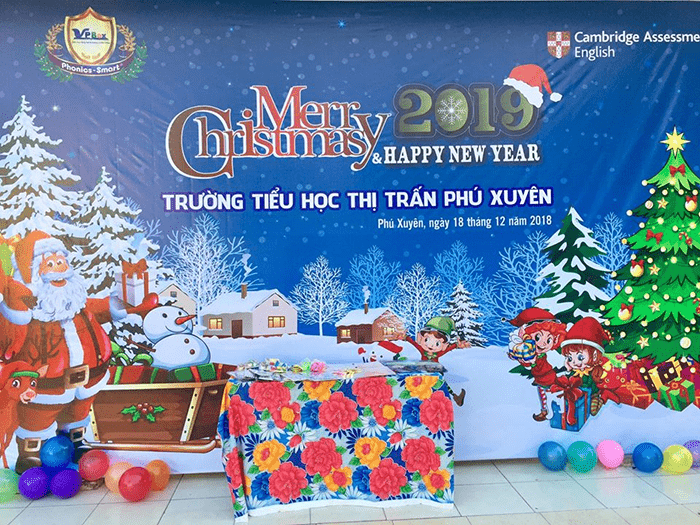 Trường tiểu học thị trấn Phú Xuyên tổ chức Lễ giáng sinh cho các em học sinh Trường tiểu học thị trấn Phú Xuyên tổ chức Lễ giáng sinh cho các em học sinh
