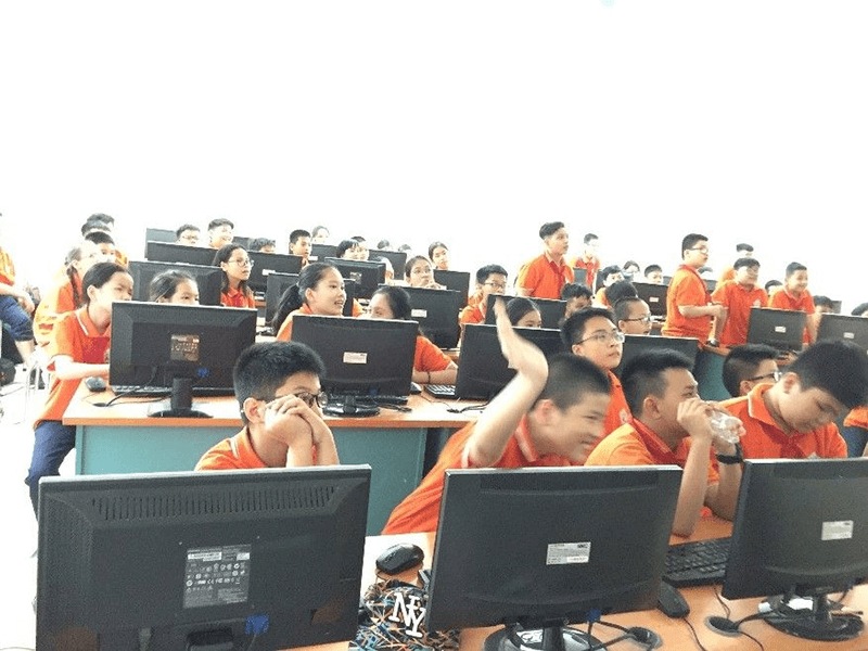 Hoạt động trải nghiệm STEM Hoạt động trải nghiệm STEM