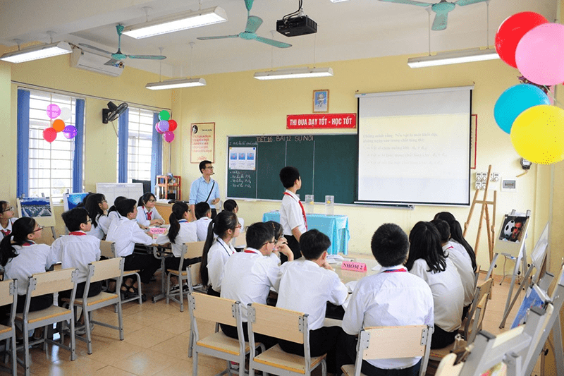 Một tiết học của trường THCS Yên Sở