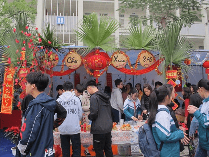Hội chợ Xuân 2020 của trường THCS Sài Đồng Hội chợ Xuân 2020 của trường THCS Sài Đồng