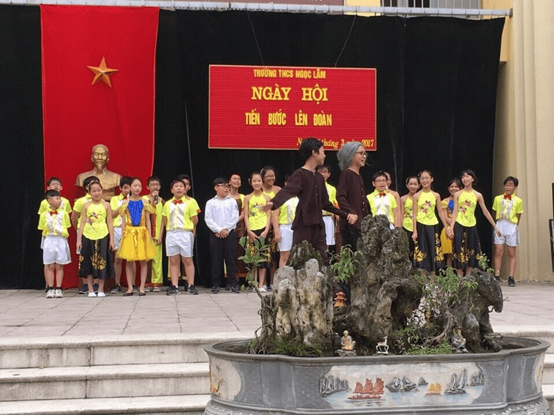 Ngày hội “Thiếu nhi vui khỏe - Tiến bước lên Đoàn” của học sinh toàn trường Ngày hội “Thiếu nhi vui khỏe - Tiến bước lên Đoàn” của học sinh toàn trường