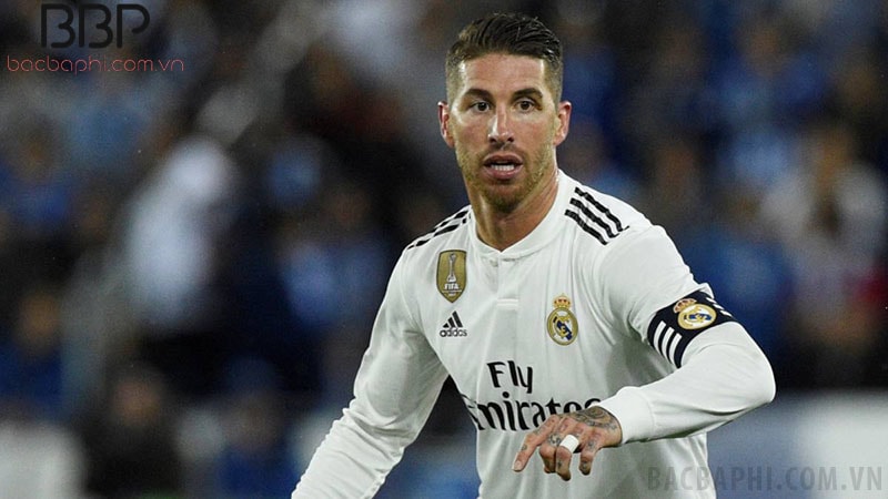 Sergio Ramos - hậu vệ cánh trái có tốc độ nhanh như gió Sergio Ramos - hậu vệ cánh trái có tốc độ nhanh như gió