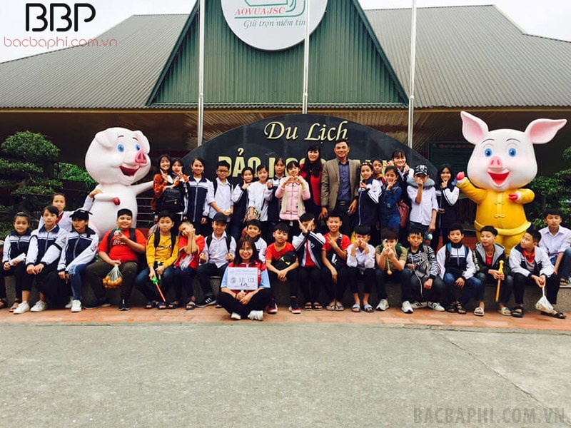 Các em còn được đi tham quan dã ngoại tại Đảo ngọc xanh Các em còn được đi tham quan dã ngoại tại Đảo ngọc xanh