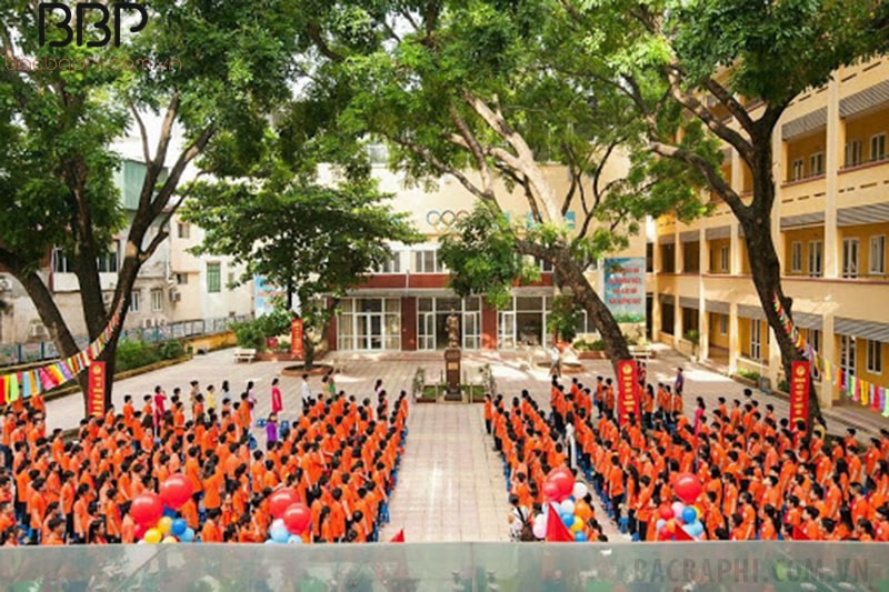 Trường THPT Nguyễn Trãi Trường THPT Nguyễn Trãi
