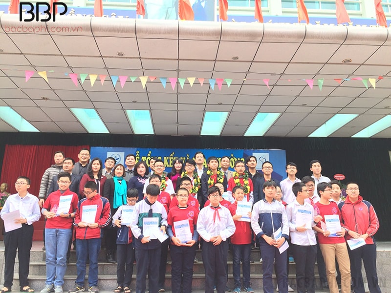 Lễ trao giải kỳ thi toán Quốc tế cấp Trung học mở rộng của học sinh trường THCS Cầu Giấy Và nhiều hoạt động vui chơi khác
