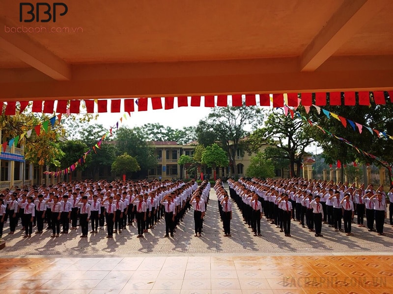 Trường THCS Hát Môn Trường THCS Hát Môn