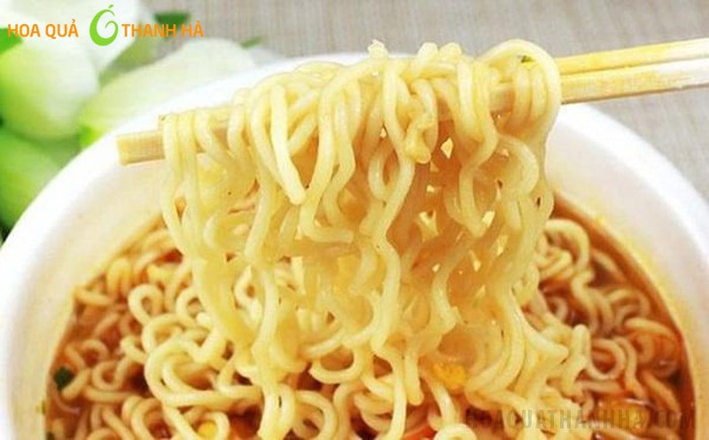 Trong mì tôm chứa nhiều muối, tăng nguy cơ cao huyết áp Trong mì tôm chứa nhiều muối, tăng nguy cơ cao huyết áp