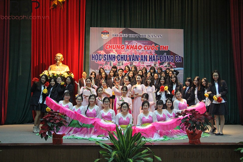 Trường THPT Chu Văn An - Trường Cambrigde international Trường THPT Chu Văn An - Trường Cambrigde international