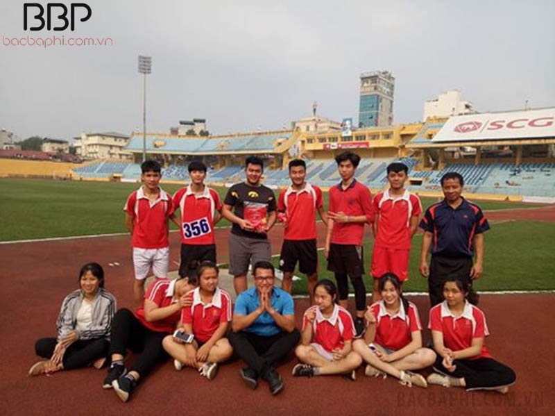 Thầy và trò trường THPT Dương Xá tham gia Hội khỏe phù đổng cấp Thành phố Thầy và trò trường THPT Dương Xá tham gia Hội khỏe phù đổng cấp Thành phố
