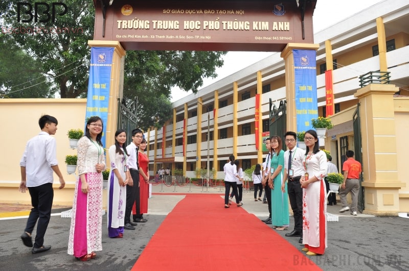 Trường THPT Kim Anh Trường THPT Kim Anh