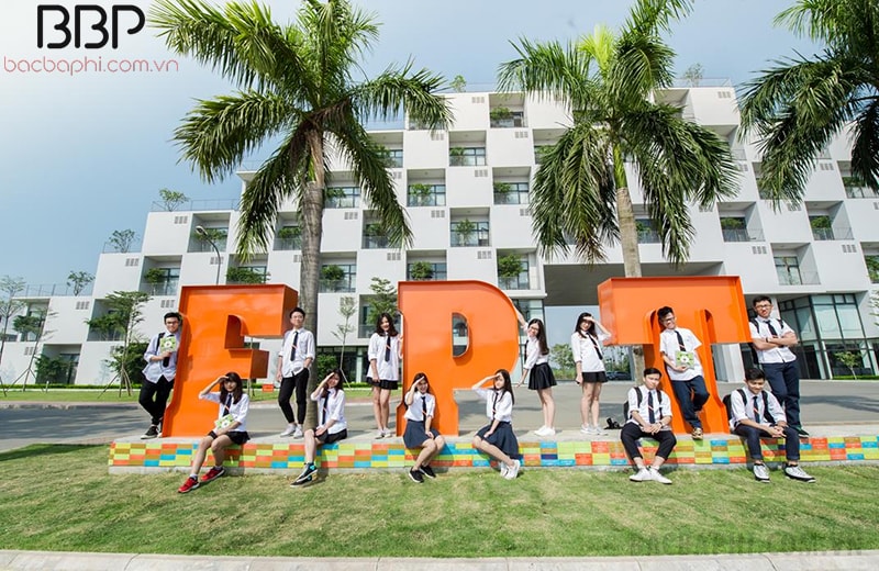 Trường THPT FPT - xã Thạch Hòa Trường THPT FPT - xã Thạch Hòa