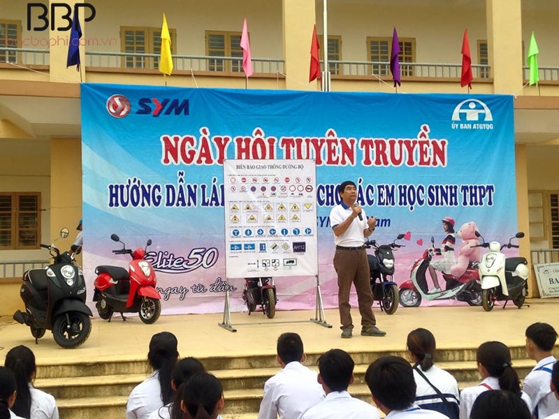 Buổi tuyên truyền Hướng dẫn lái xe an toàn của trường THPT Bắc Lương Sơn Buổi tuyên truyền Hướng dẫn lái xe an toàn của trường THPT Bắc Lương Sơn