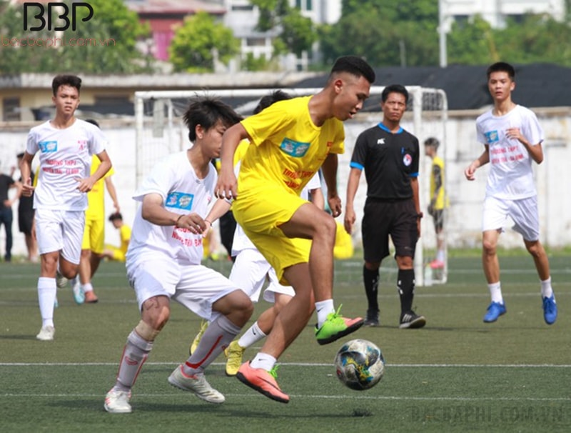 Trường THPT Vân Tảo tham gia giải bóng đá báo An Ninh và giành chiến thắng 2-0 trước trường THPT Hoàng Mai Trường THPT Vân Tảo tham gia giải bóng đá báo An Ninh và giành chiến thắng 2-0 trước trường THPT Hoàng Mai