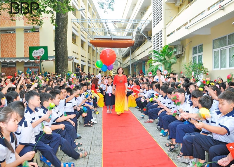 Trường tiểu học Nguyễn Bỉnh Khiêm - phường Bến Nghé Trường tiểu học Nguyễn Bỉnh Khiêm - phường Bến Nghé