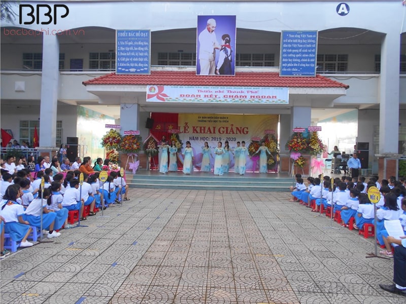Trường tiểu học Tạ Uyên - phường Long Bình Trường tiểu học Tạ Uyên - phường Long Bình
