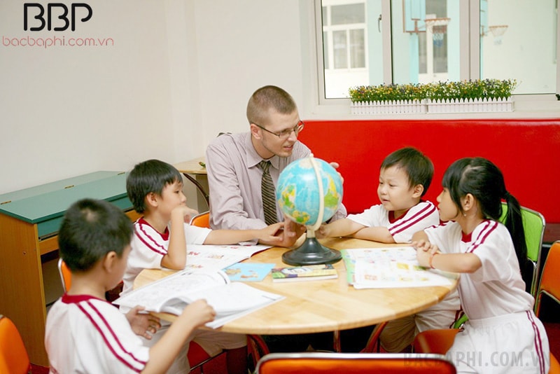 Một giờ học song ngữ tại trường Một giờ học song ngữ tại trường