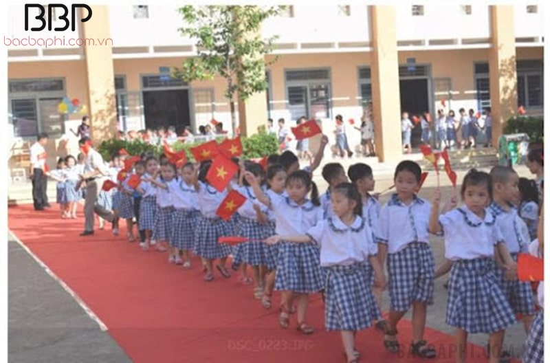 Ngài lễ khai giảng tại trường Tân Thành, thị trấn Củ Chi Ngài lễ khai giảng tại trường Tân Thành, thị trấn Củ Chi