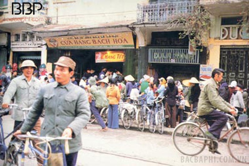 Gian hàng thời bao cấp Gian hàng thời bao cấp