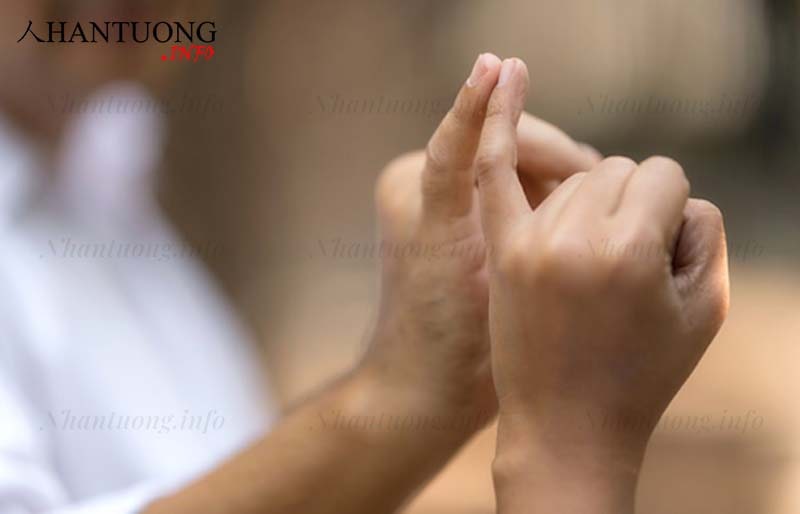 Ngón tay út đại diện cho khả năng giao tế Ngón tay út đại diện cho khả năng giao tế